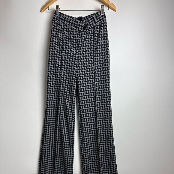 Grey and black houndstooth Pants - Picture 2 of 10